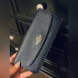 Brand new coach Coach F54008 Slim Envelope Full Size Snap Wallet Navy